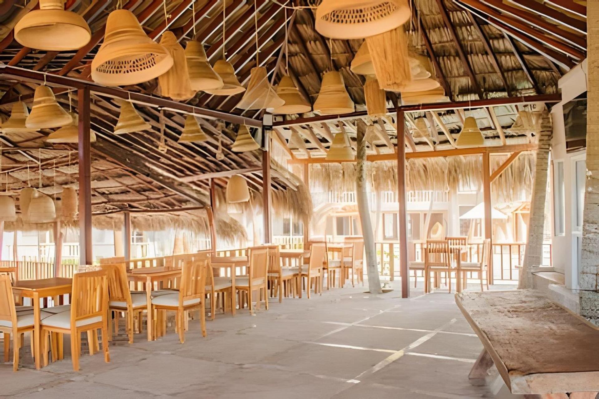 Playa Palmeras Beach Resort Cartagena Exterior photo