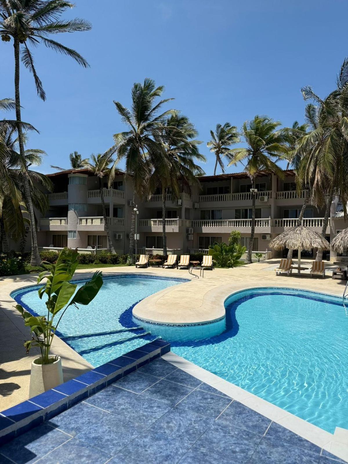 Playa Palmeras Beach Resort Cartagena Exterior photo